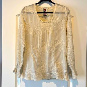 Johnny Was Cream Eyelet Top Small